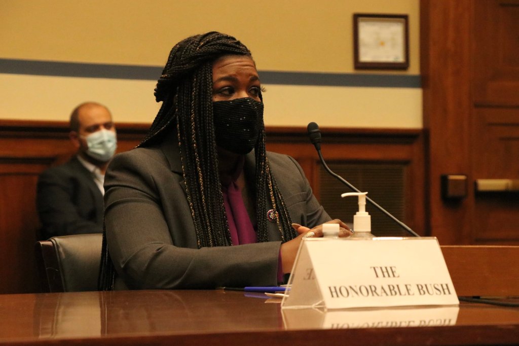 Lawmakers share personal stories while evaluating abortion rights,&nbsp;access